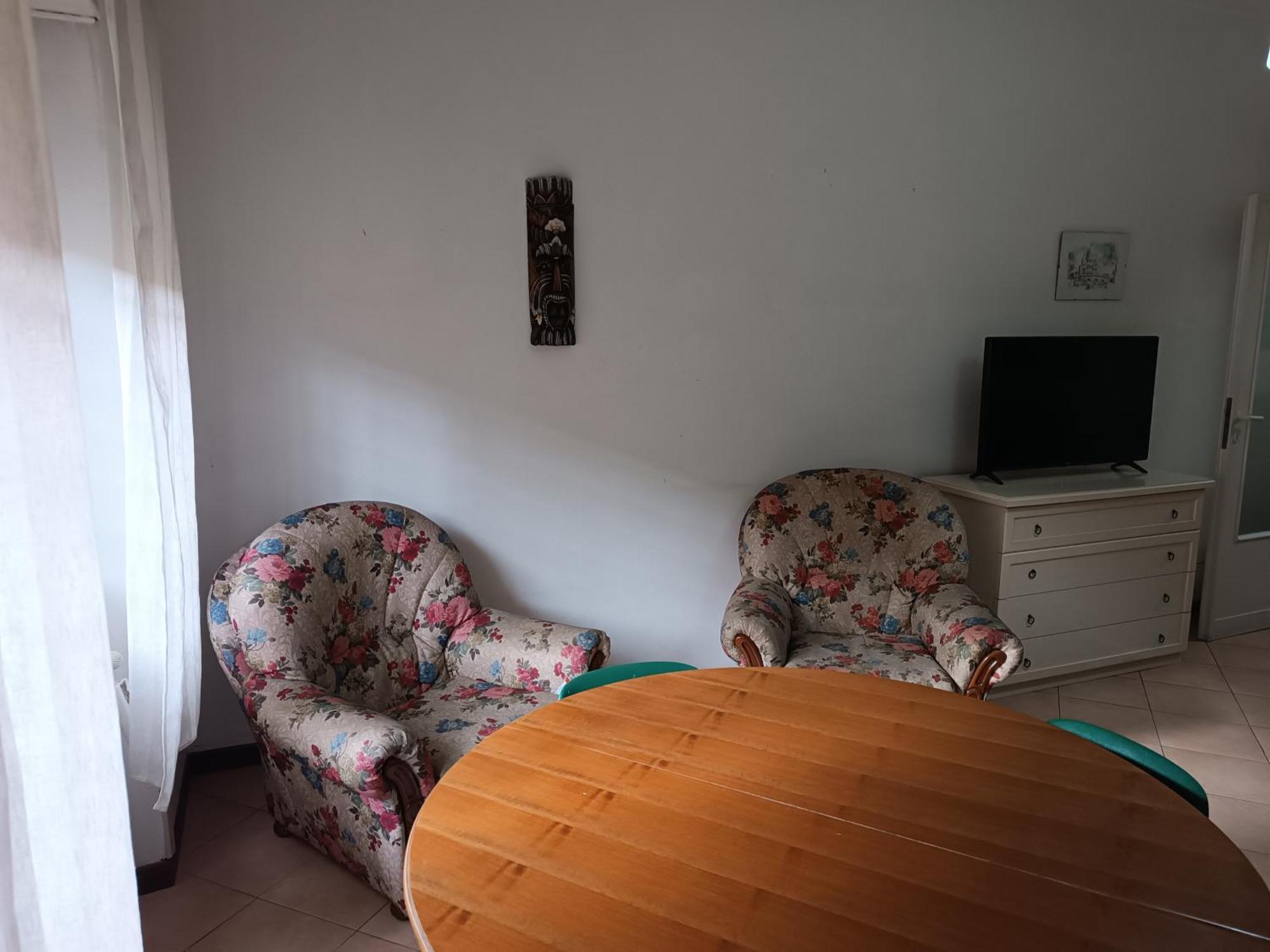 Appartamento Per 4 In Via Tiburtina, Wi-Fi, Metro B E Bus Per Il Centro E La Sapienza Rom Exterior foto